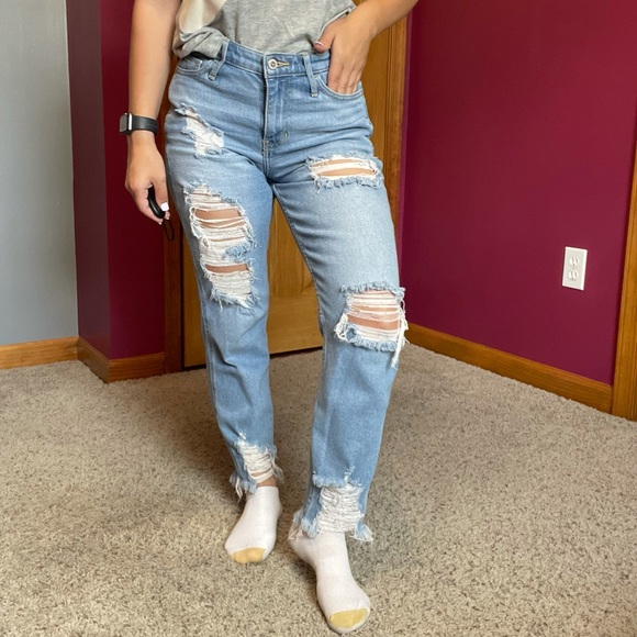 Hollister High Rise Slim Straight Distressed Jeans - Picture 2 of 13